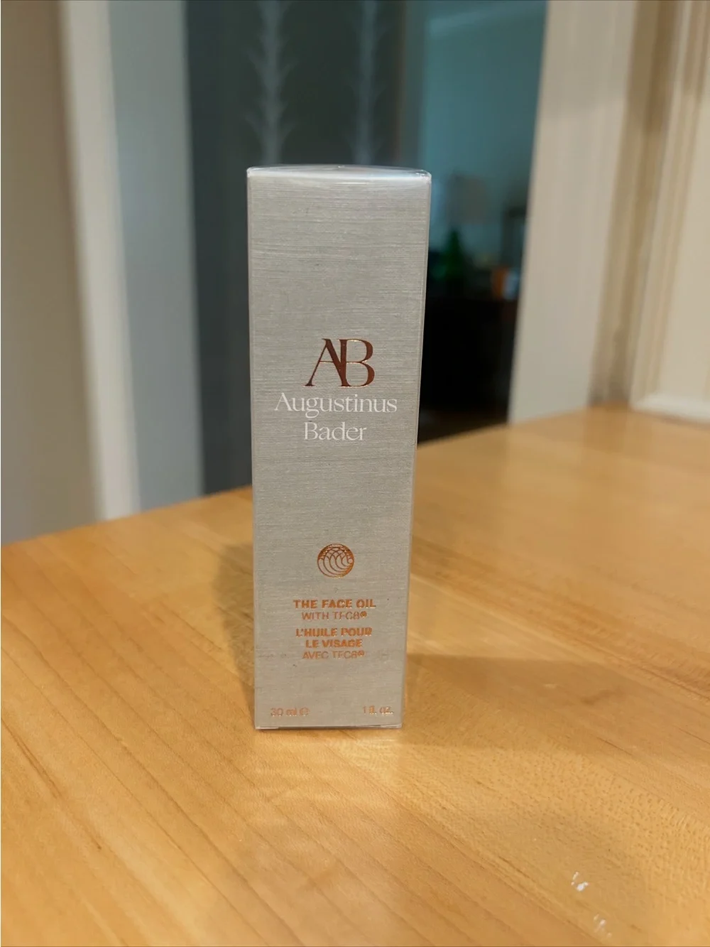 Augustinus Bader The Face Oil - Silver Packaging